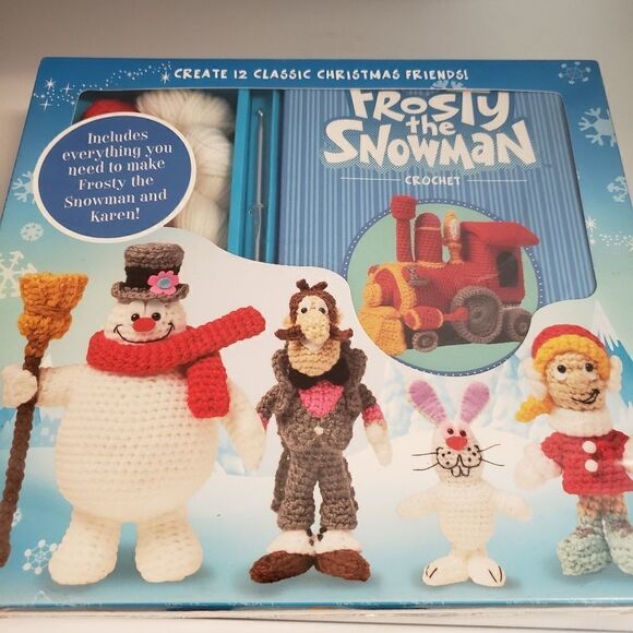 Frosty the Snowman Winter Theme Crochet Crafting Kit - Picture 2 of 8